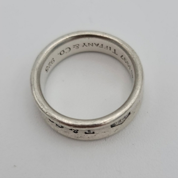 Iconic Tiffany Ring - Picture 5 of 5